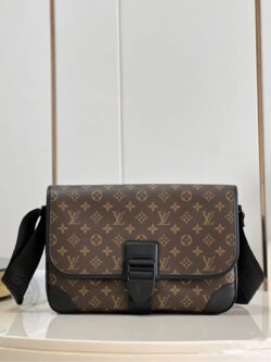 LOUIS VUITTON ARCHY MESSENGER BAG
