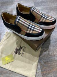BURBERRY HIGH SNEAKERS
