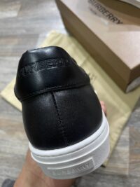 BURBERRY HIGH SNEAKERS