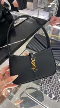 YSL LE HOBO BAGUETTE SHOULDER BAG