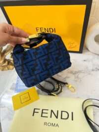 FENDI VINTAGE SLING OG ARTICLE