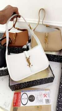 YSL LE HOBO BAGUETTE SHOULDER BAG
