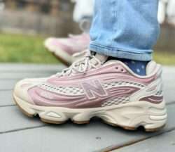 NEW BALANCE 1000