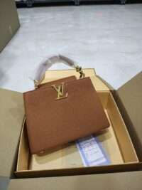 LOUIS VUITTON CAPUCINES