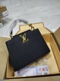 LOUIS VUITTON CAPUCINES